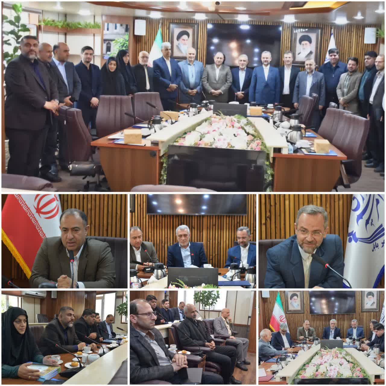 در کنار مدیریت شهری هستیم