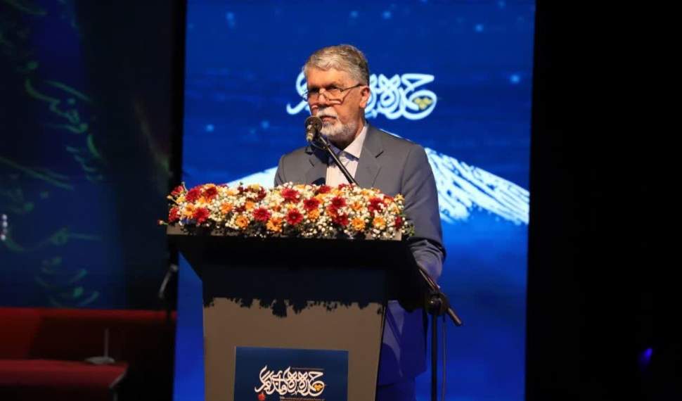مفاخر فرهنگی تاریخ غنی ایران هستند
